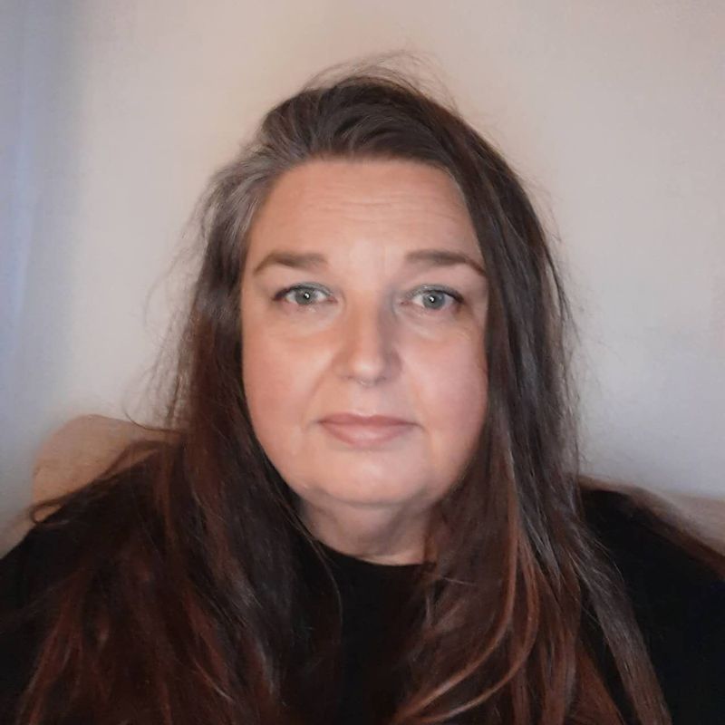 Donna - qualified Primary, Maths, English and Phonics tutor