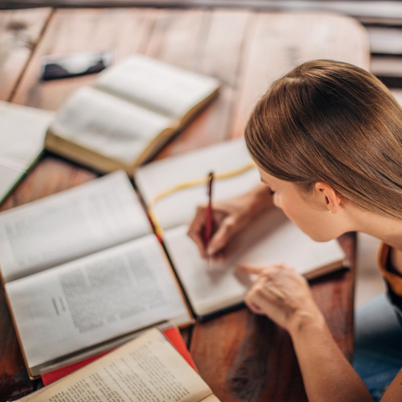 Student preparing for the UCAT with an online tutor in Wales